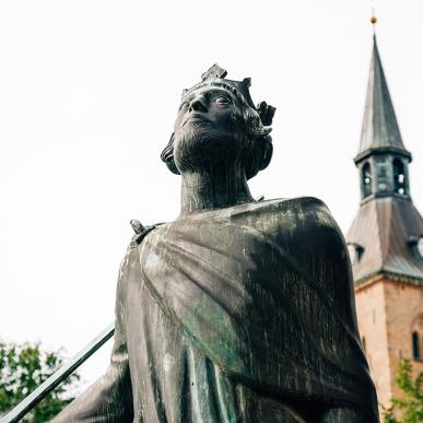 Knud den hellige skulptur